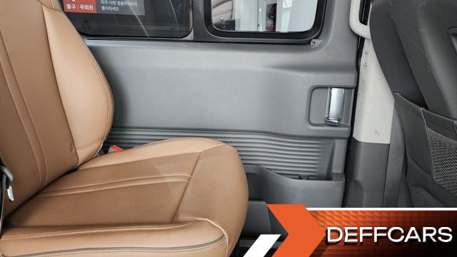 Hyundai STARIA Lounge 9-Seater Inspiration купить на сайте DeffCars