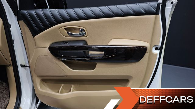 Kia CARNIVAL 9-Seater Noblesse купить на сайте DeffCars