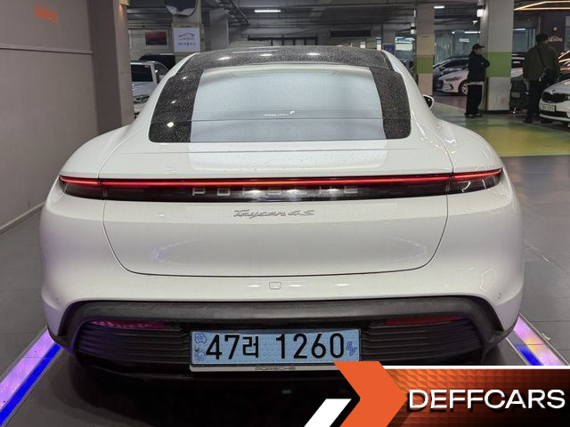 Porsche TAYCAN 4S купить на сайте DeffCars