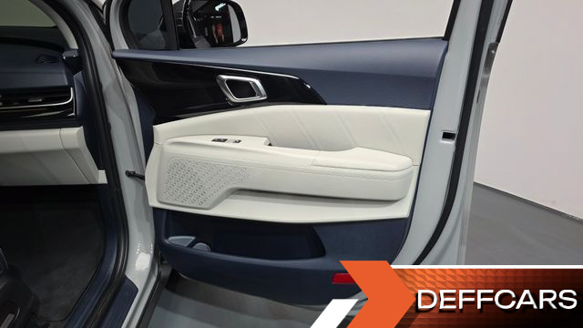 Kia CARNIVAL HEV 9seater Gravity купить на сайте DeffCars