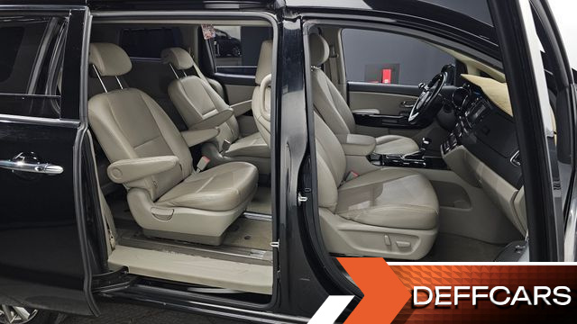 Kia CARNIVAL 9-Seater Prstige купить на сайте DeffCars