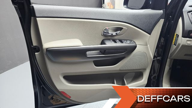 Kia CARNIVAL 9-Seater Luxury купить на сайте DeffCars