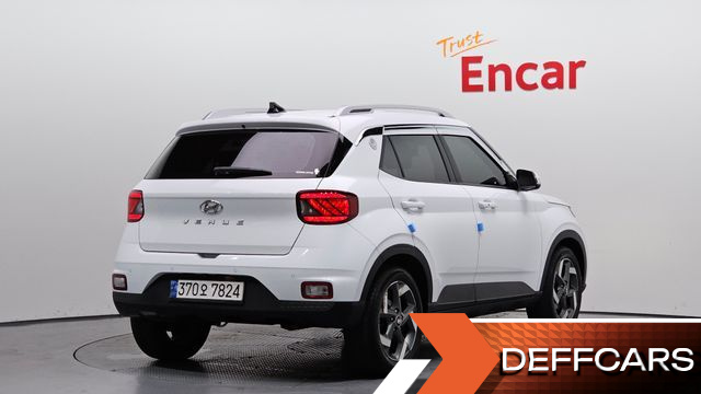 Hyundai VENUE 1.6 Flux купить на сайте DeffCars