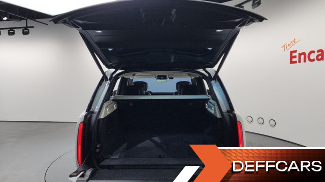 Land Rover RANGE ROVER D350 Autobiography купить на сайте DeffCars