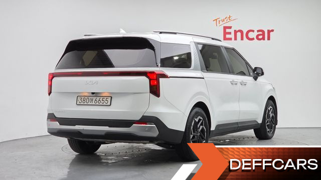Kia CARNIVAL 9-Seater Prestige купить на сайте DeffCars