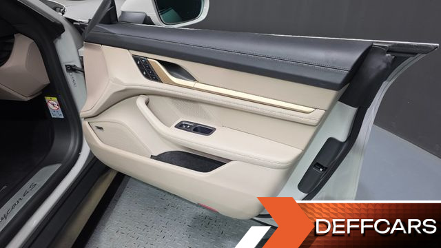 Porsche TAYCAN 4S купить на сайте DeffCars