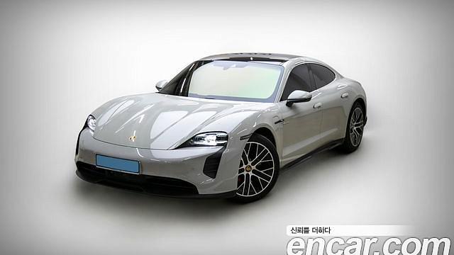 Porsche TAYCAN 4S купить на сайте DeffCars