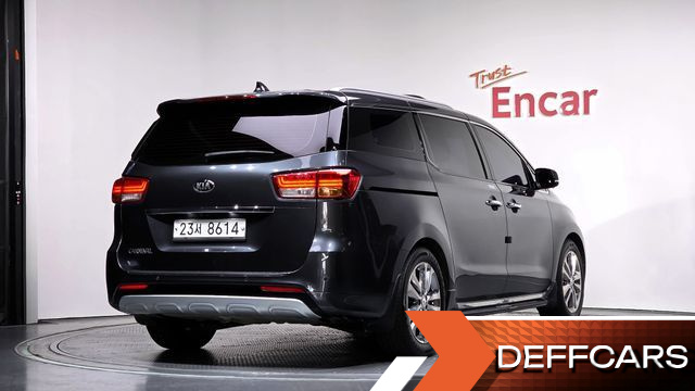Kia CARNIVAL Gasoline 7-seater Limousine President купить на сайте DeffCars