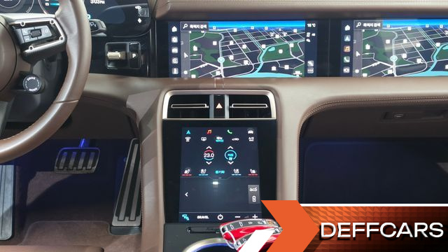 Porsche TAYCAN Turbo Cross Turismo купить на сайте DeffCars