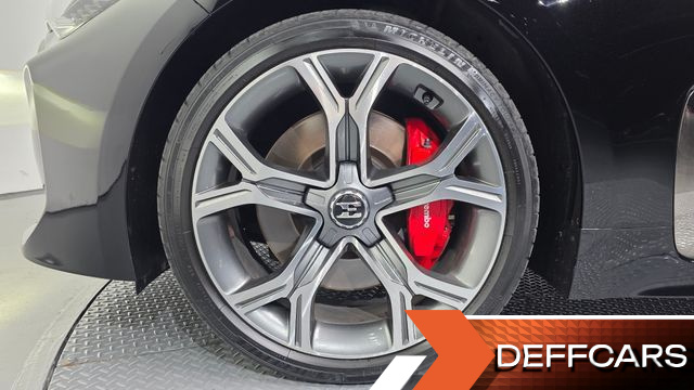 Kia STINGER 2.0 Turbo 2WD Platinum купить на сайте DeffCars
