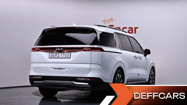 Kia CARNIVAL 7-Seater Signature купить на сайте DeffCars