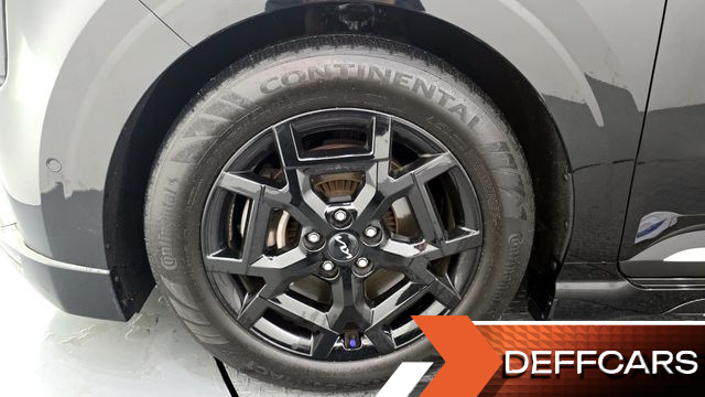 Kia CARNIVAL Gasoline 4-Seater Hi Limousine Signature купить на сайте DeffCars