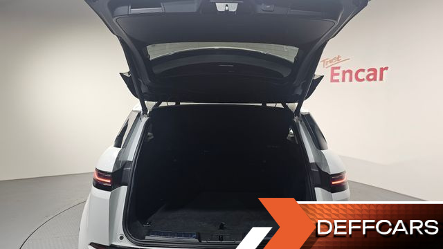 Land Rover RANGE ROVER EVOQUE P250 Dynamic SE купить на сайте DeffCars