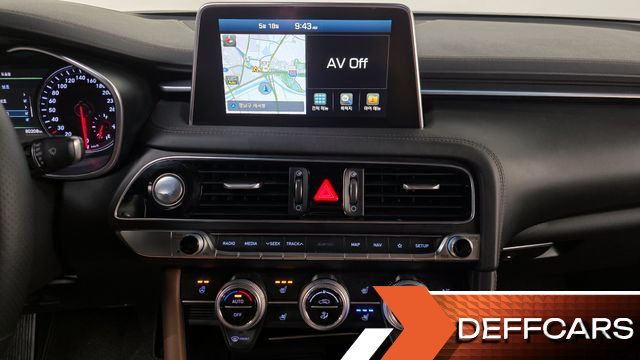Genesis G70 2.0T Supreme купить на сайте DeffCars