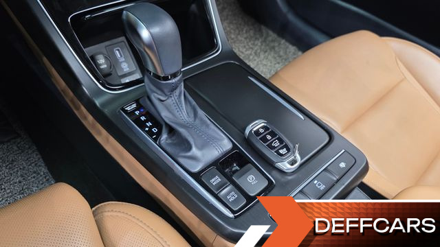 Hyundai GRANDEUR 3.0 Exclusive Special купить на сайте DeffCars