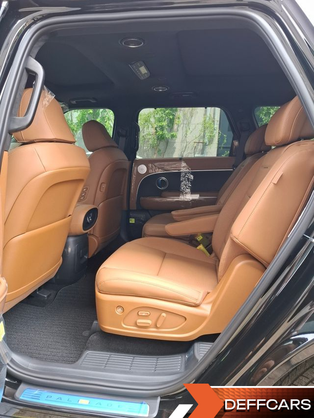 Hyundai PALISADE Gasoline 2.5T 4WD 7-Seater Calligraphy купить на сайте DeffCars