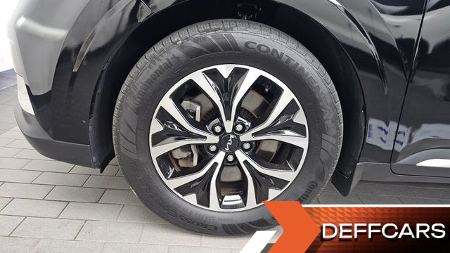 Kia CARNIVAL Gasoline 11-Seater Signature купить на сайте DeffCars