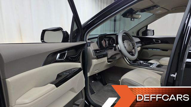 Kia CARNIVAL Diesel 9-Seater Noblesse купить на сайте DeffCars
