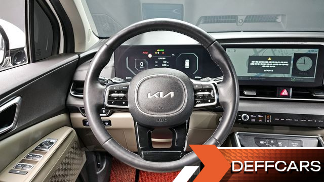 Kia CARNIVAL 9-Seater Noblesse купить на сайте DeffCars
