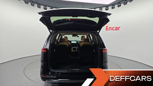 Kia CARNIVAL 9-Seater Noblesse купить на сайте DeffCars