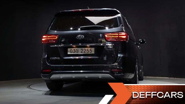Kia CARNIVAL 9-Seater Prstige купить на сайте DeffCars