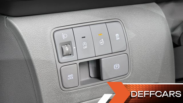 Hyundai STARIA 4WD Lounge 9-Seater Inspiration купить на сайте DeffCars