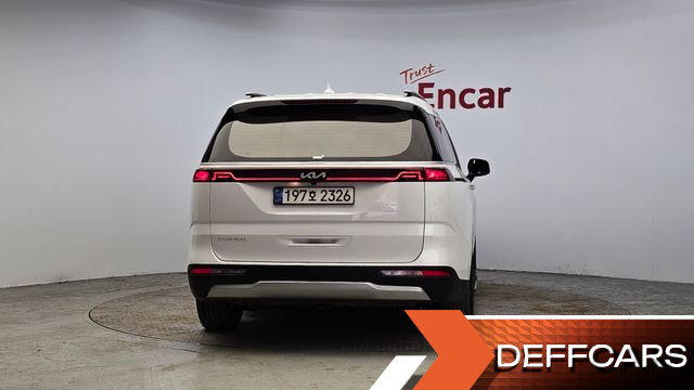 Kia CARNIVAL 9-Seater Prestige купить на сайте DeffCars