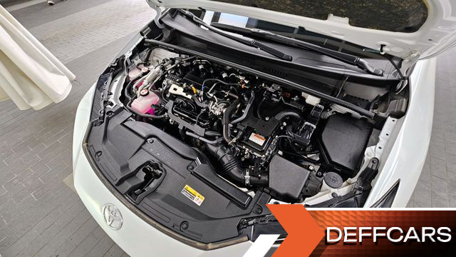 Toyota PRIUS 2.0 PHEV XSE купить на сайте DeffCars
