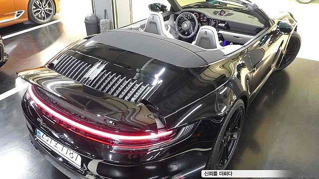 Porsche 911 Carrera 4 GTS Cabriolet купить на сайте DeffCars