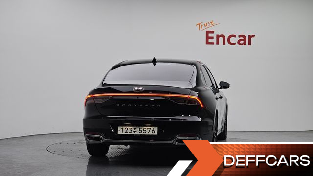 Hyundai GRANDEUR 3.0 LPi Rent Car Premium купить на сайте DeffCars