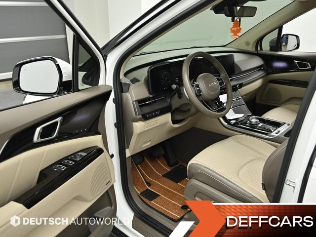 Kia CARNIVAL 9-Seater Signature купить на сайте DeffCars