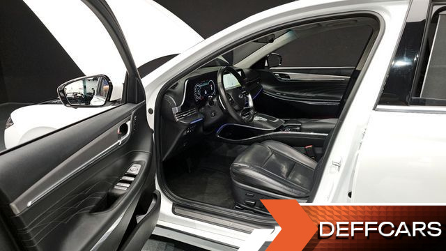 Hyundai GRANDEUR 2.5 Calligraphy купить на сайте DeffCars