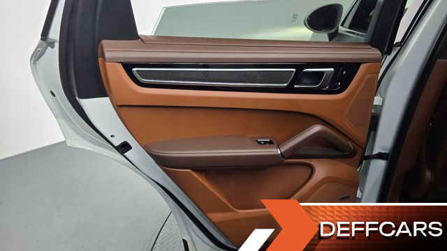 Porsche CAYENNE 3.0 купить на сайте DeffCars