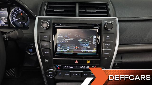 Toyota CAMRY 2.5 XLE купить на сайте DeffCars