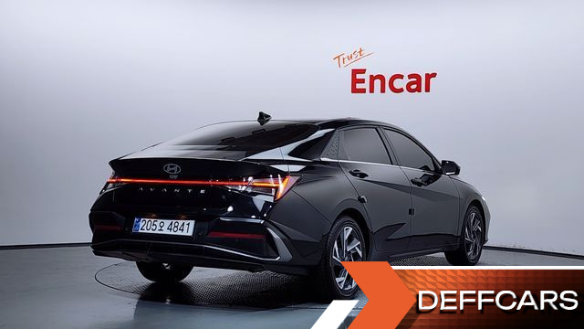 Hyundai AVANTE Inspiration купить на сайте DeffCars