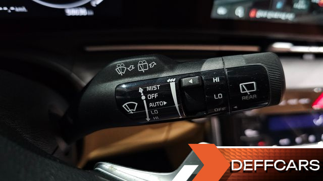 Kia CARNIVAL 9-Seater Noblesse купить на сайте DeffCars