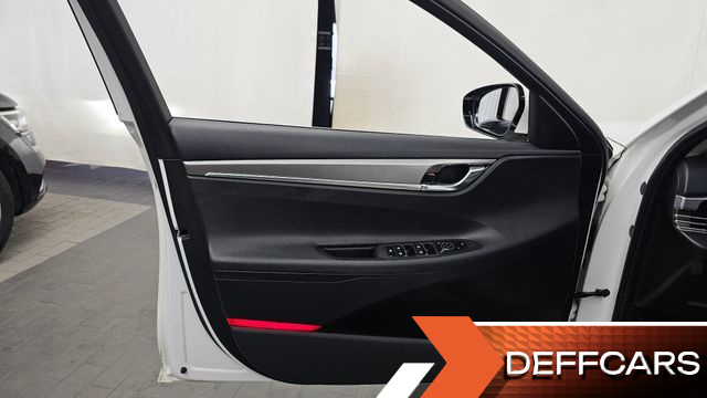 Hyundai GRANDEUR 3.0 LPi Rent Car Premium купить на сайте DeffCars