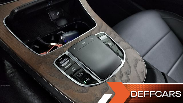Mercedes E-CLASS E250 Exclusive купить на сайте DeffCars