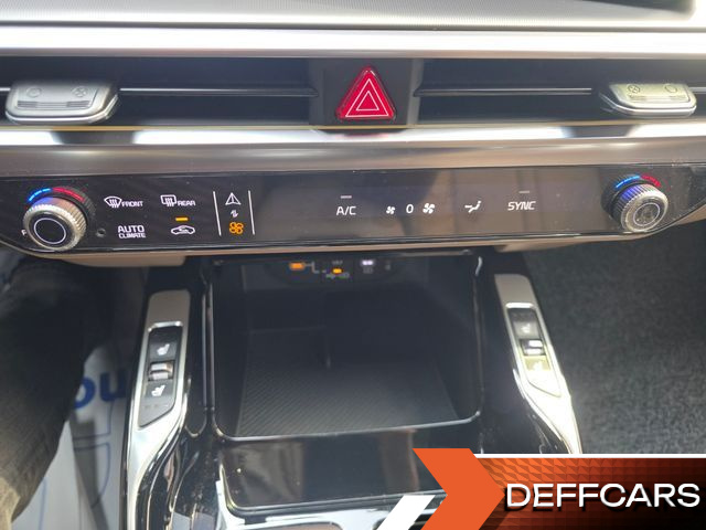 Kia SORENTO Diesel 2.2 2WD Signature купить на сайте DeffCars