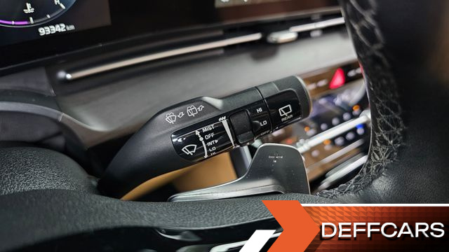 Kia CARNIVAL 9-Seater Signature купить на сайте DeffCars