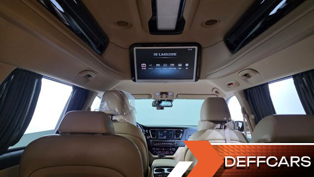 Kia CARNIVAL 9-Seater Hi-Limousine Noblesse Special купить на сайте DeffCars