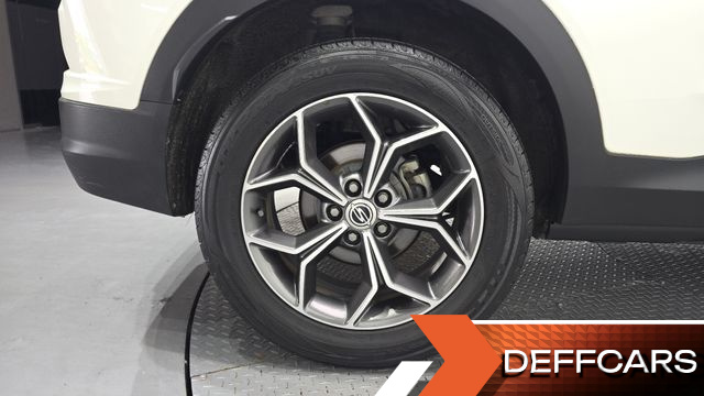 Ssangyong KORANDO Gasoline 1.5 2WD C5 купить на сайте DeffCars