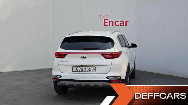 Kia SPORTAGE Gasoline Signature купить на сайте DeffCars