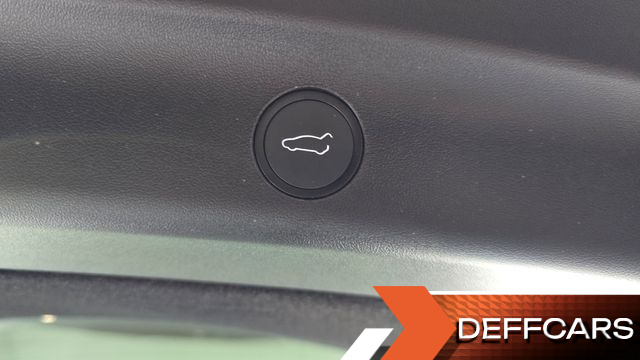 Tesla MODEL Y RWD купить на сайте DeffCars