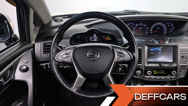 Ssangyong KORANDO 4WD TX 9-seater купить на сайте DeffCars