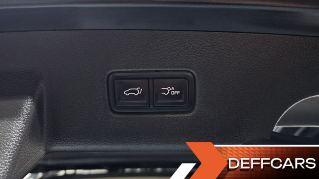 Kia CARNIVAL 9-Seater Signature купить на сайте DeffCars