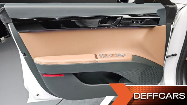 Hyundai GRANDEUR 2,5 Gasoline 2WD Calligraphy купить на сайте DeffCars