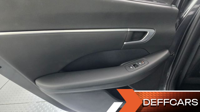 Hyundai SONATA 1.6 Turbo Premium Family купить на сайте DeffCars