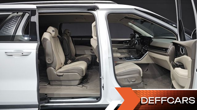 Kia CARNIVAL 9-Seater Noblesse купить на сайте DeffCars
