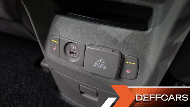 Kia CARNIVAL 9-Seater Noblesse Special купить на сайте DeffCars